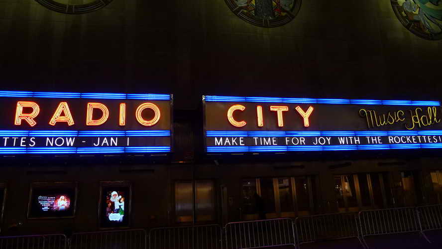 NYC_2017-11-23 22-05-38_P1140182